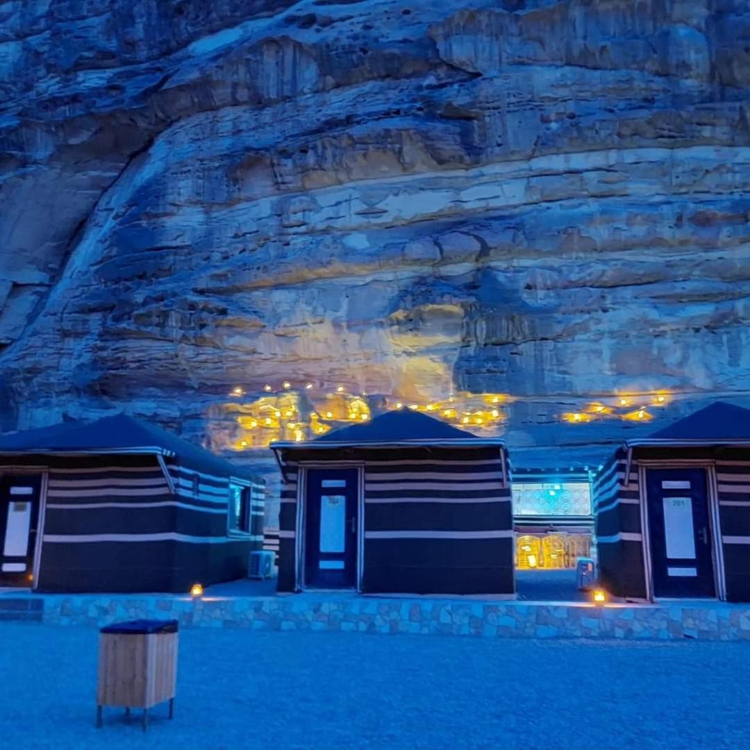 Wadi Rum Star Wars Camp Экстерьер фото